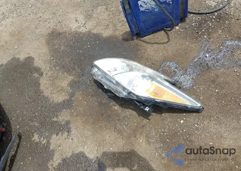 2013 Toyota Prius Four z USA, uszkodzony, nr VIN JTDKN3DUXD5672424